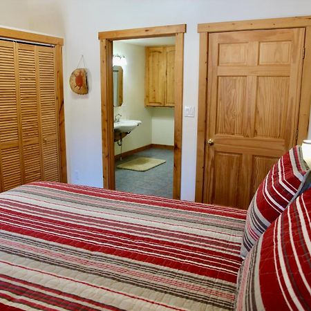 מואב Red Moon Lodge מראה חיצוני תמונה