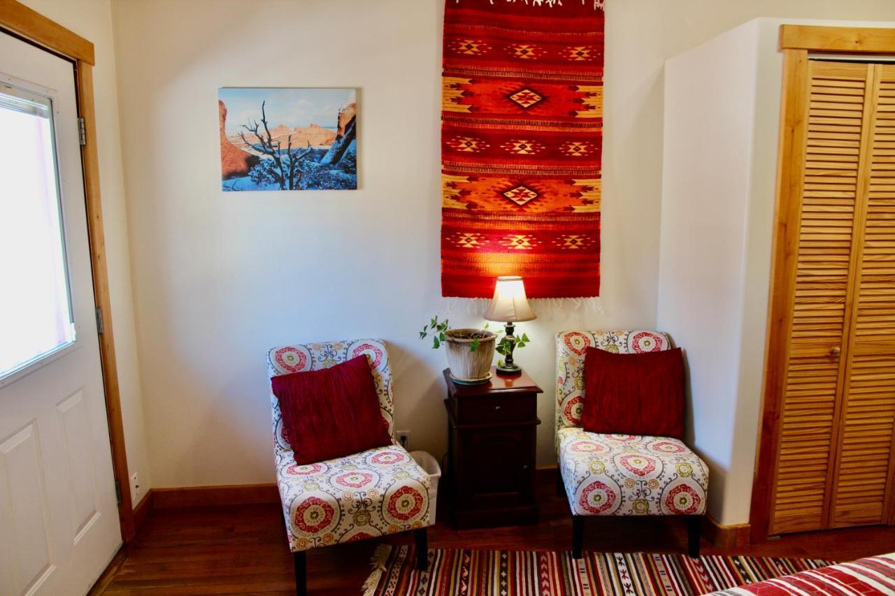 מואב Red Moon Lodge מראה חיצוני תמונה
