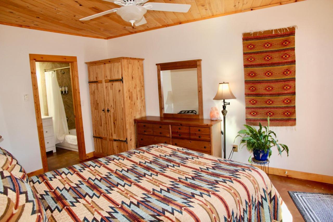 מואב Red Moon Lodge מראה חיצוני תמונה